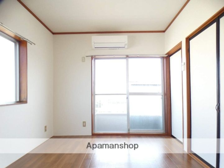 ツジハイツの内装