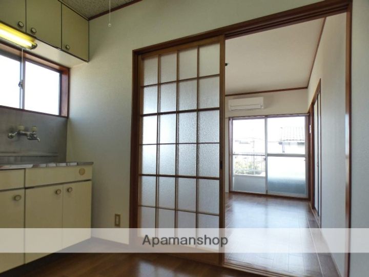 ツジハイツの内装