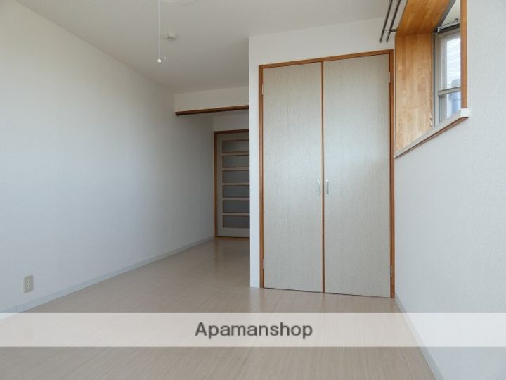 田畑ハイツ上の段の内装