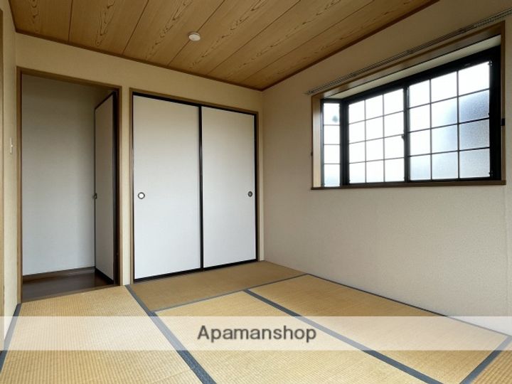 ハイステージカーサの内装