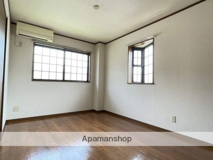 ハイステージカーサの内装