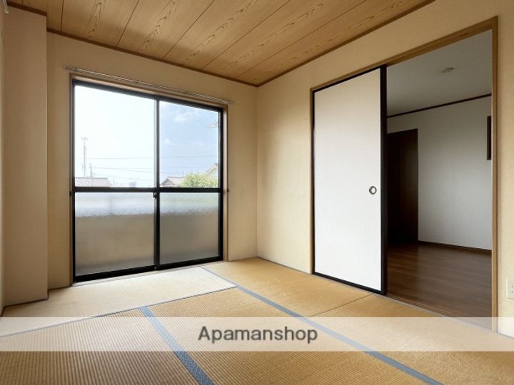 ハイステージカーサの内装