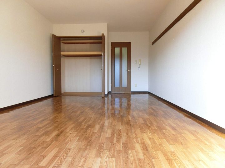 SUNRISE三番館の内装