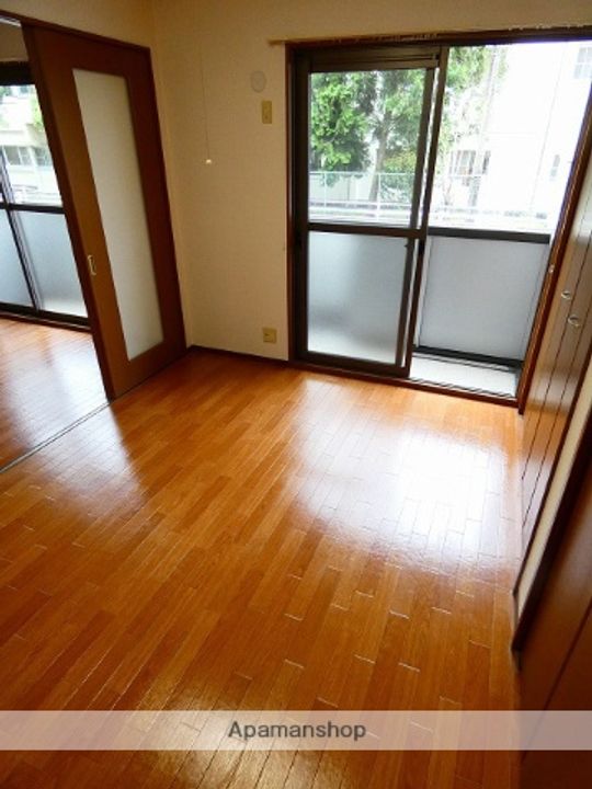 リモージュの内装