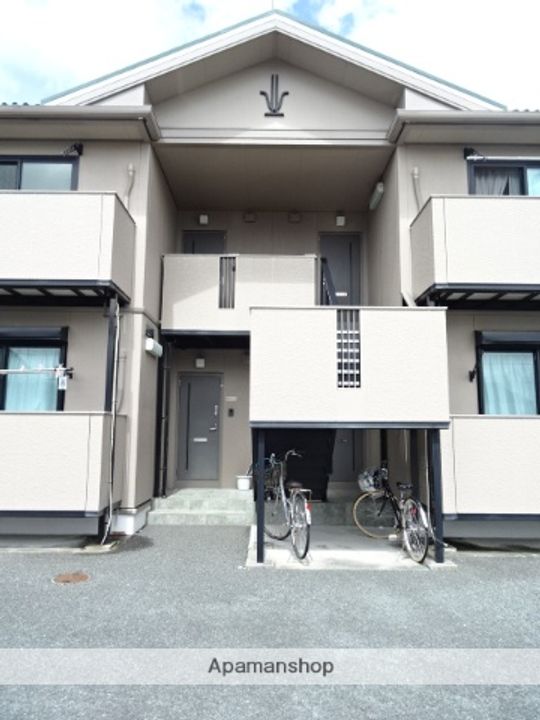 カサベルデAの外観