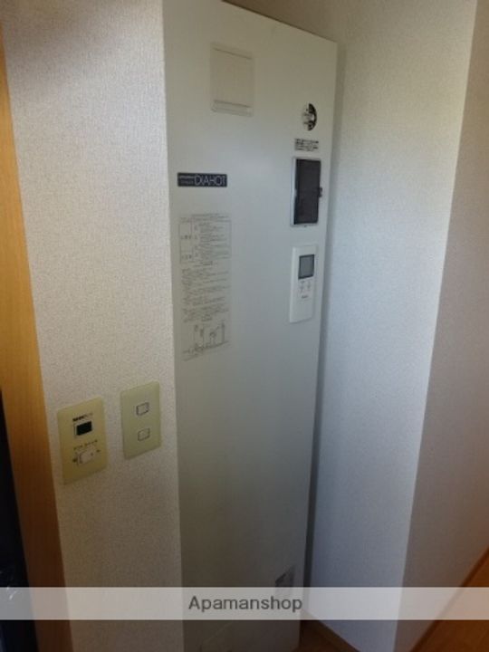 フレアコートの内装