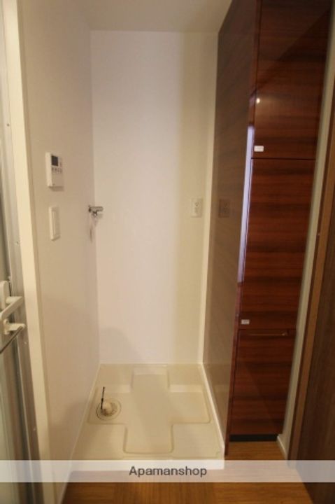 アートフォルム元城の内装