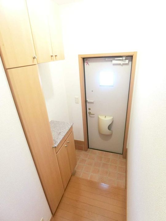 笠麓館南の玄関