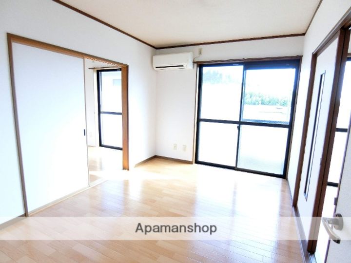 ラ・ファミーユⅡ201の内装