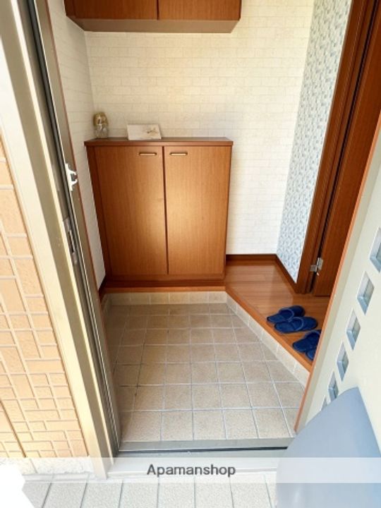 ヘリオスの玄関