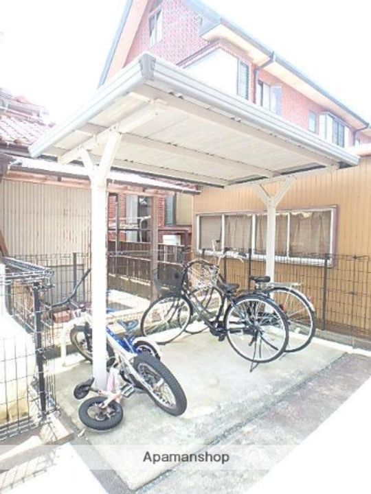 ヘリオスの外観