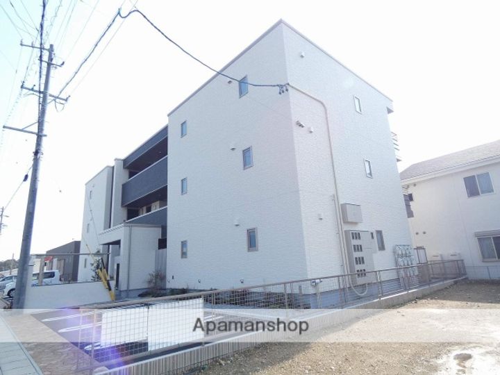 グレイスリー御厨の外観