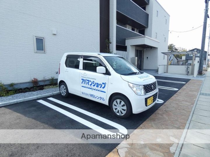 グレイスリー御厨の外観