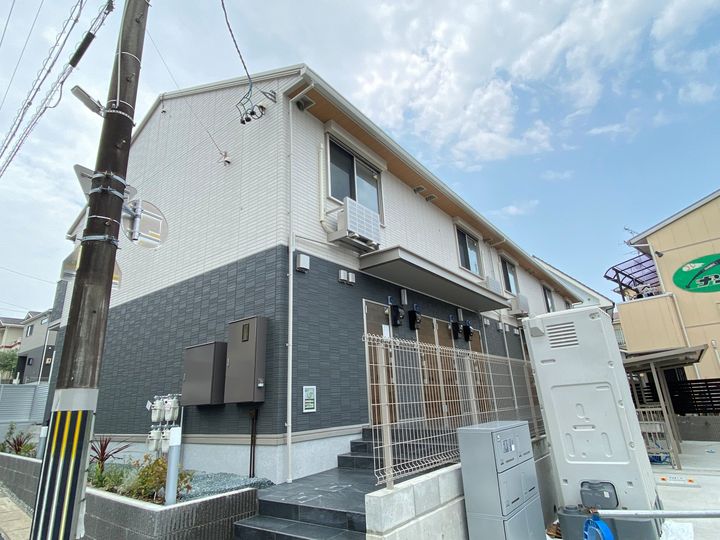 ハルモニアの外観