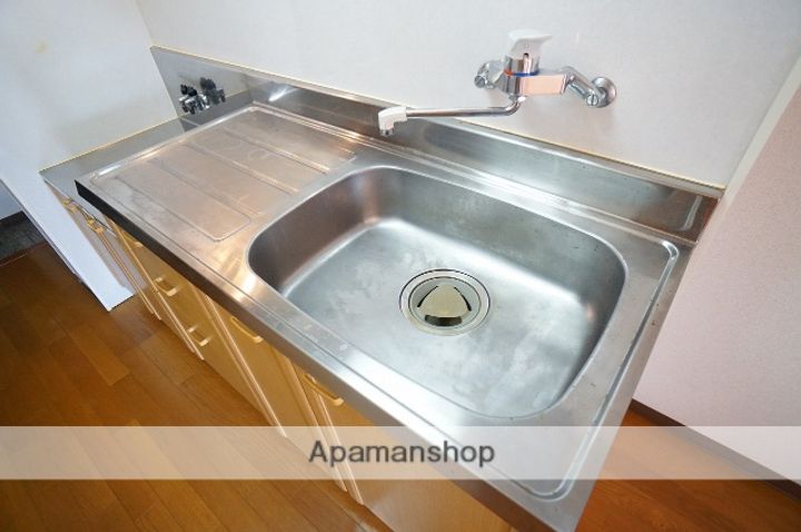 静岡県袋井市愛野東2丁目の賃貸マンションの内装