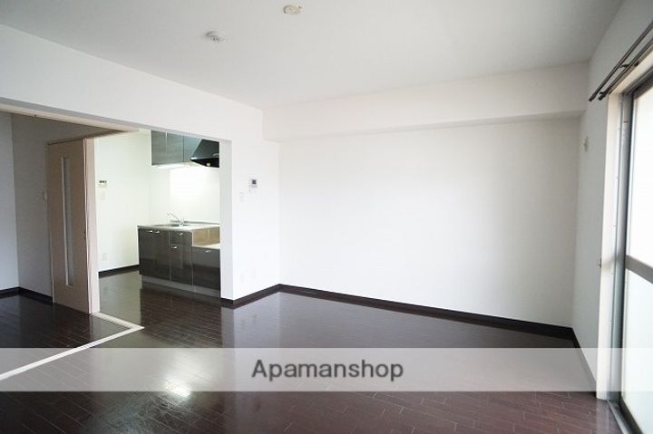 静岡県袋井市川井の賃貸マンションの内装