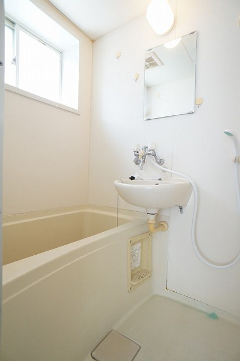 KSコートC-5の風呂