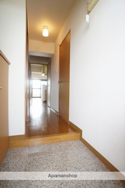 静岡県袋井市愛野東1丁目の賃貸マンションの内装