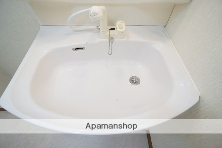 静岡県袋井市愛野東1丁目の賃貸マンションの内装