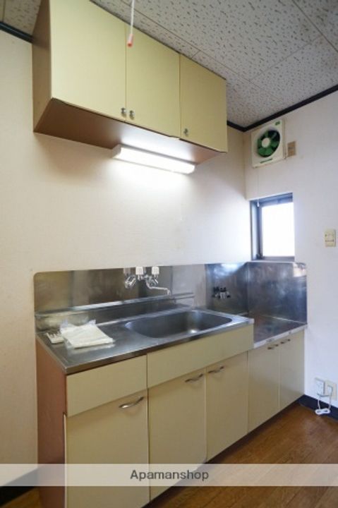 静岡県袋井市泉町2丁目の賃貸アパートのキッチン