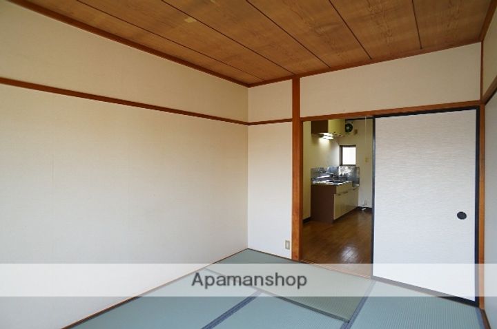 静岡県袋井市泉町2丁目の賃貸アパートの内装