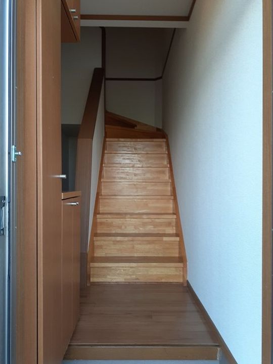 カルテットAの玄関