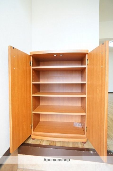静岡県袋井市浅名の賃貸マンションの内装