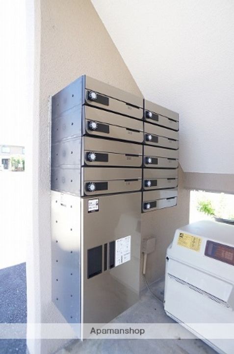 静岡県袋井市浅名の賃貸マンションの外観