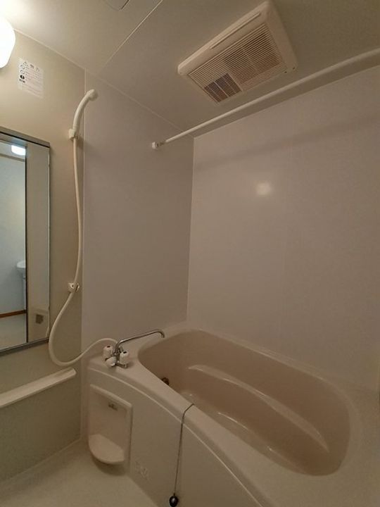 ヴィオラ Uの風呂