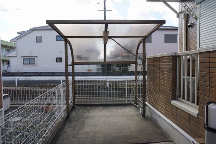 ラークヒルズの外観