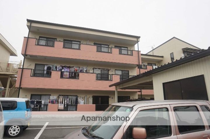 ルーチェ302の外観