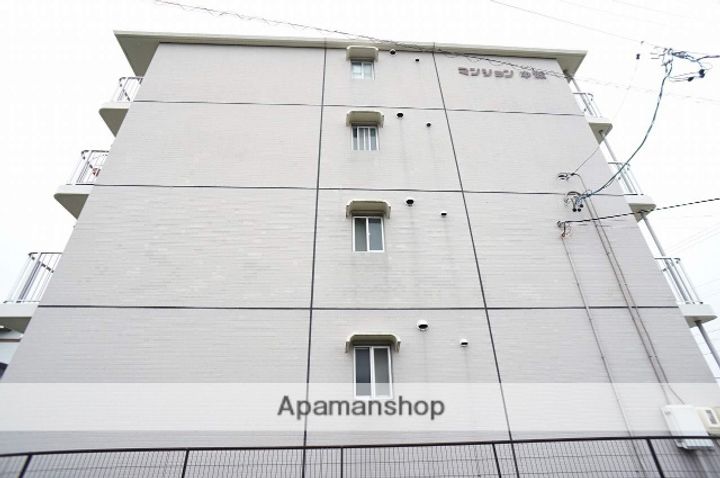 マンション中瀬203の外観