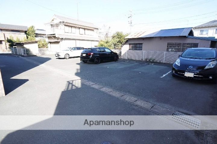 静岡県浜松市浜名区中条の賃貸マンションの外観