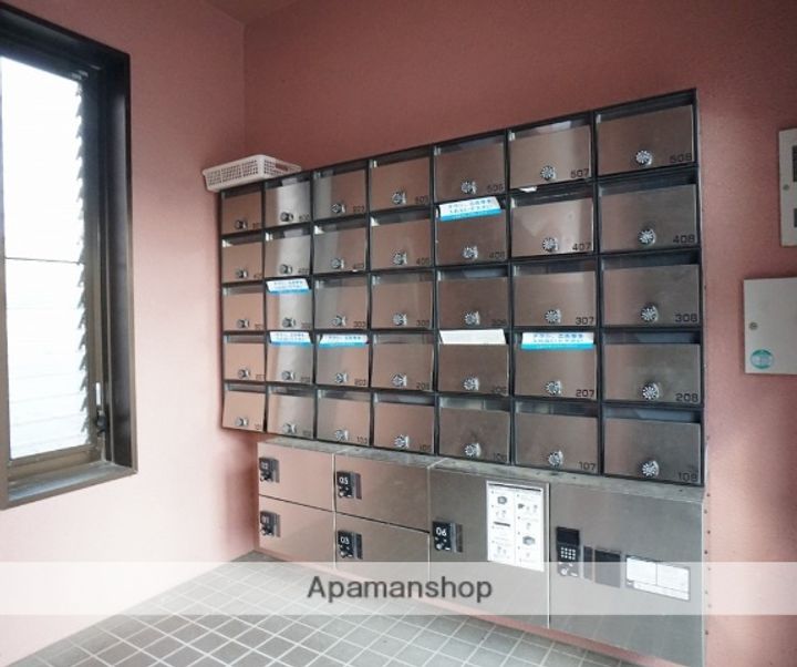 静岡県掛川市高御所の賃貸マンションの外観