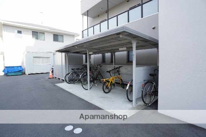 静岡県袋井市旭町2丁目の賃貸マンションの外観