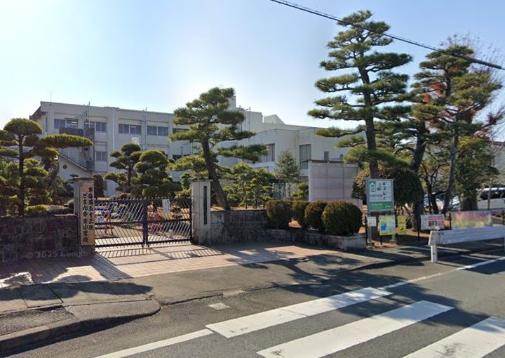ミーテルーチェ村松203の周辺