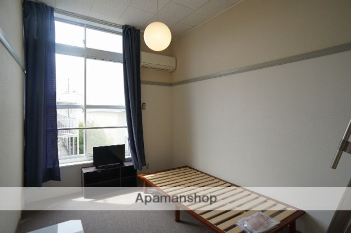 静岡県袋井市浅名の賃貸アパートの居間