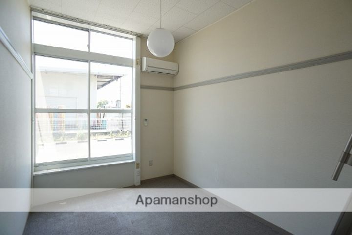 静岡県袋井市浅名の賃貸アパート109の居間