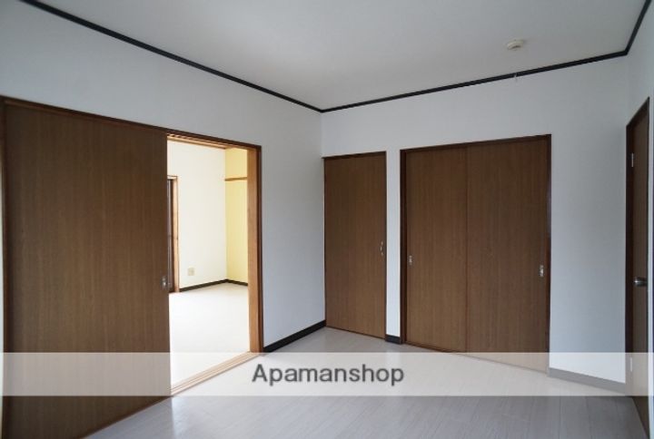 コーポ国府台の内装