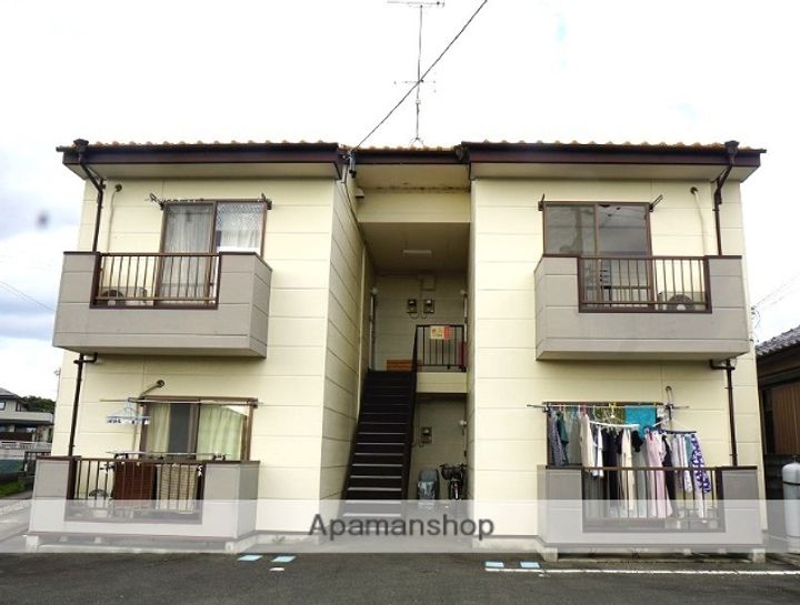 コーポ国府台の外観