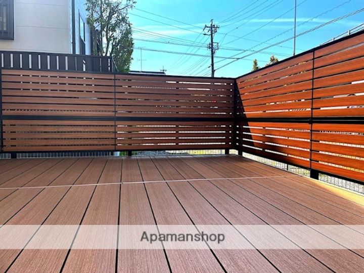 静岡県掛川市青葉台の賃貸アパートの外観