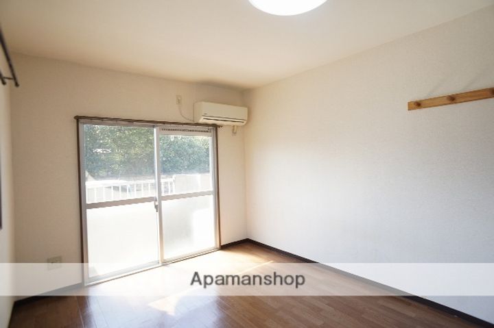 ウイング301の居間