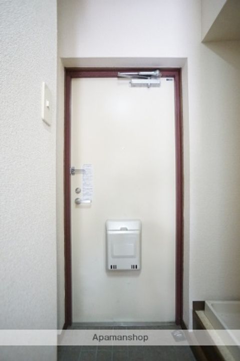 ウイング301の玄関