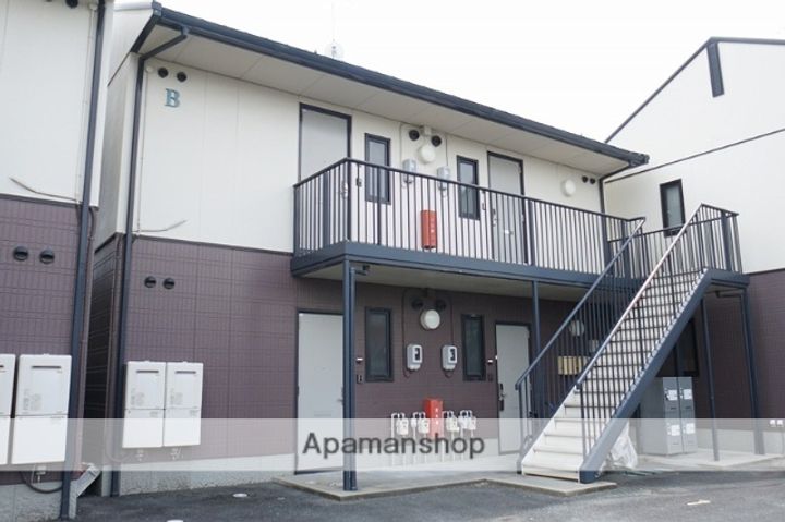 クローバーB202の外観