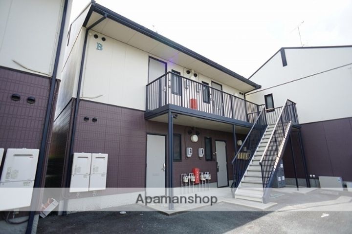 クローバーB202の外観