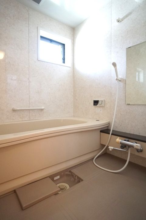 ポーコ・ア・ポーコの風呂