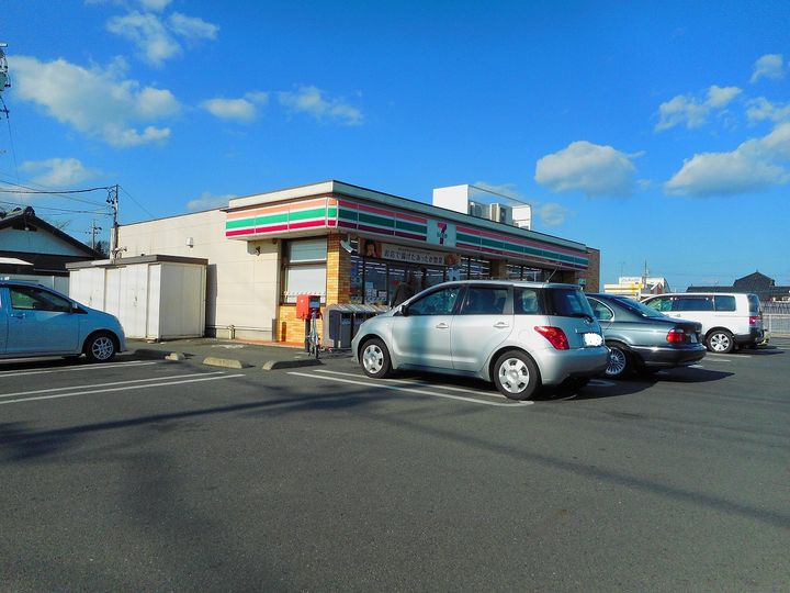 フォレスタ横須賀の周辺