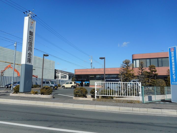 レオパレスBELIEVEの周辺