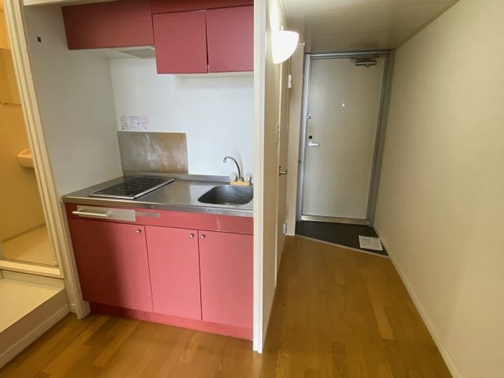 レオパレスネッスル小松のキッチン