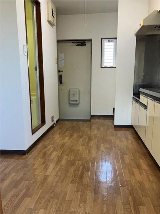 トライアングルの内装